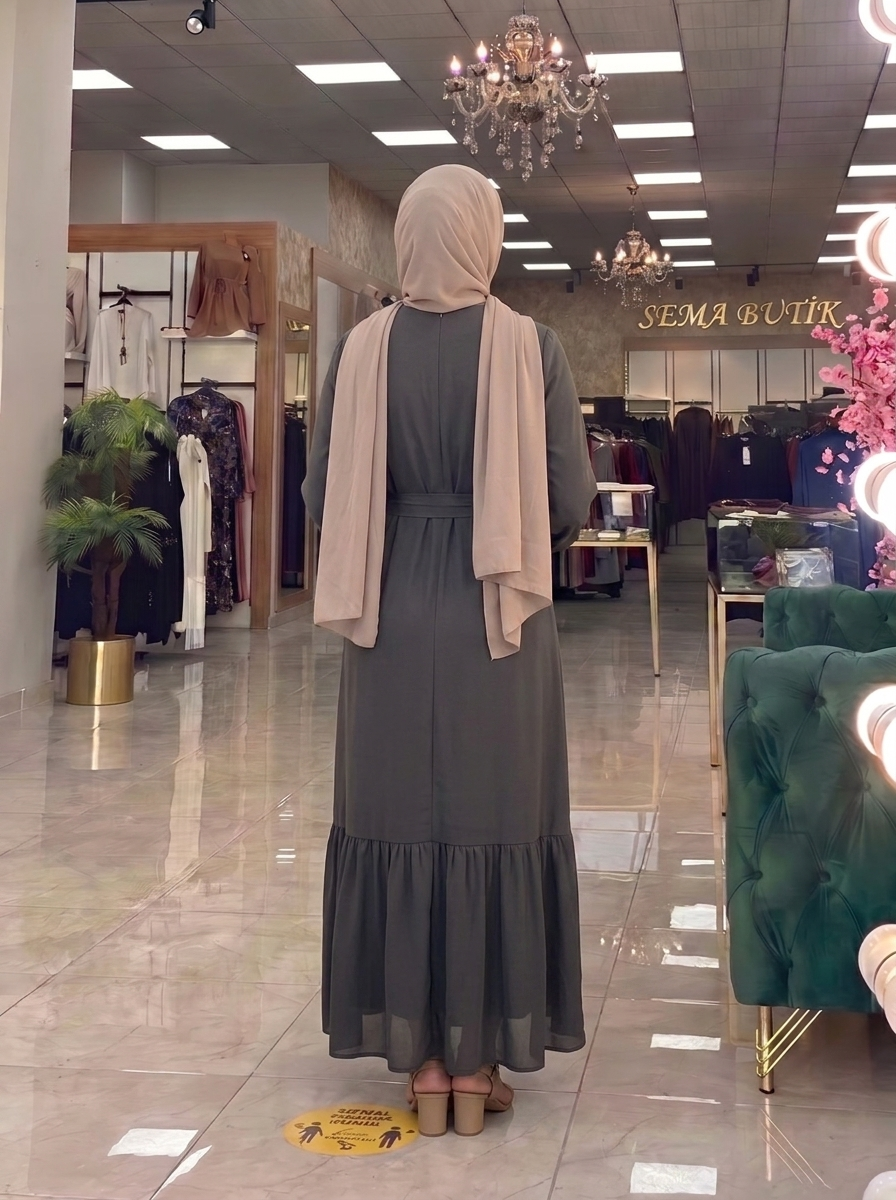 Belden Kuşaklı Elbise - Gri - arka görünüm